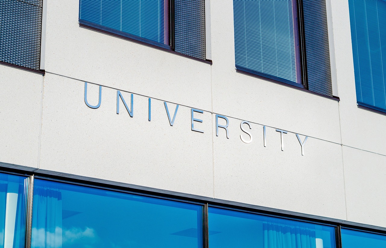 美国大学排名深度解读，最新2015排名解析与探讨