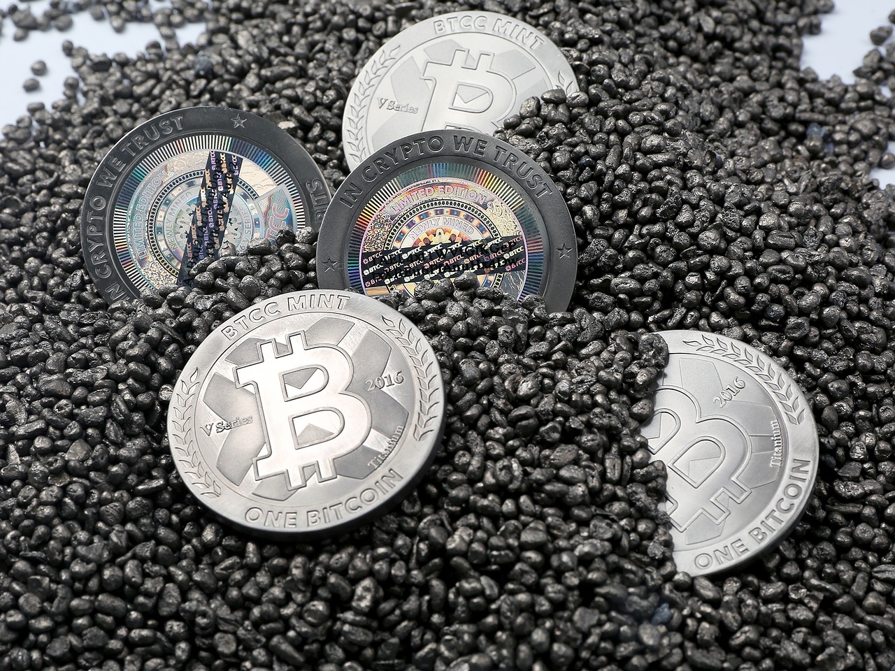 最新一毛硬币的特点与价值分析揭秘，硬币收藏新宠的价值潜力与收藏前景